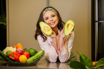 Thuyse Bertoldi: nutricionista ajuda pacientes a conquistar qualidade de vida pela alimentação