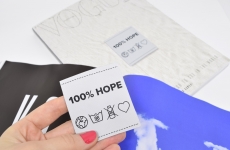 Etiqueta Haco estampa capa da revista Vogue Portugal