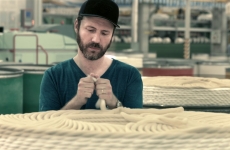 As reações mundiais ao Covid-19 no setor têxtil do denim