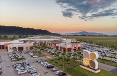 Nike, Acostamento e Fatto a Mano reforçam o mix de marcas do Porto Belo Outlet Premium