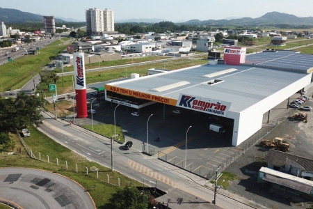 Grupo Koch avança entre os maiores no setor supermercadista do Brasil e atinge 1ª posição em Santa Catarina