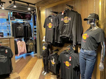 Hard Rock Cafe Gramado seleciona fornecedores locais de roupas da marca