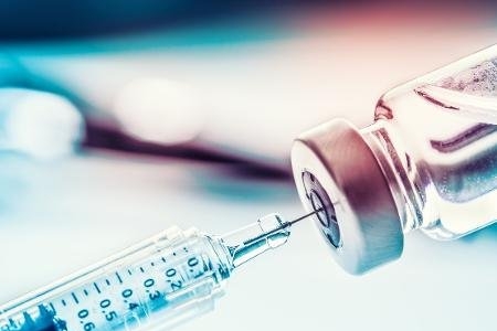 Três vacinas chinesas contra a COVID-19 estão a caminho
