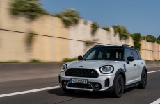 Novo MINI Countryman “SUV” híbrido chega a SC e ganha 2 dias de test drive em Florianópolis
