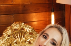 Clau Felippe: apresentadora do programa Na Ativa e o seu poder de influenciar com muito estilo