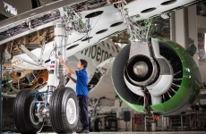 Embraer celebra 50 anos com foco nas próximas décadas