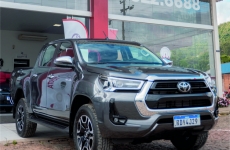Nova Hilux chega a Tarpan